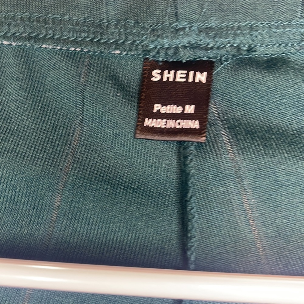 SHEIN - Picture 6 of 8